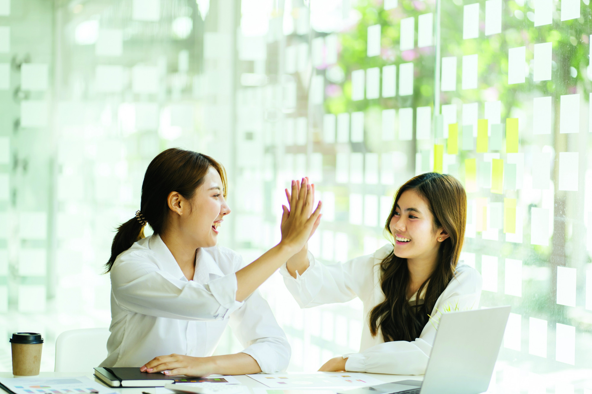 Không hẳn giấc mơ thấy bạn thân nào cũng là tốt